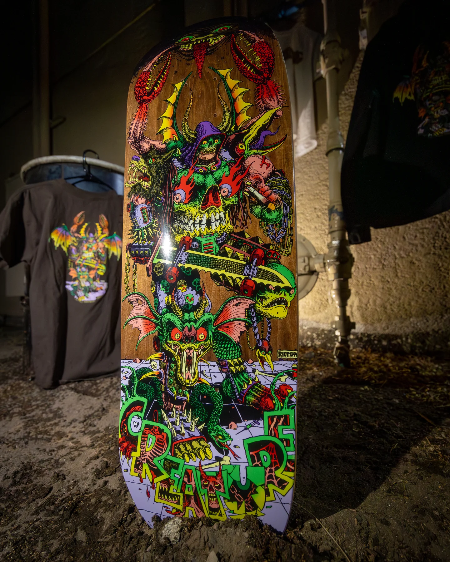 9.55in Hallucination Beast Creature Shaped Skateboard Deck - Image 3