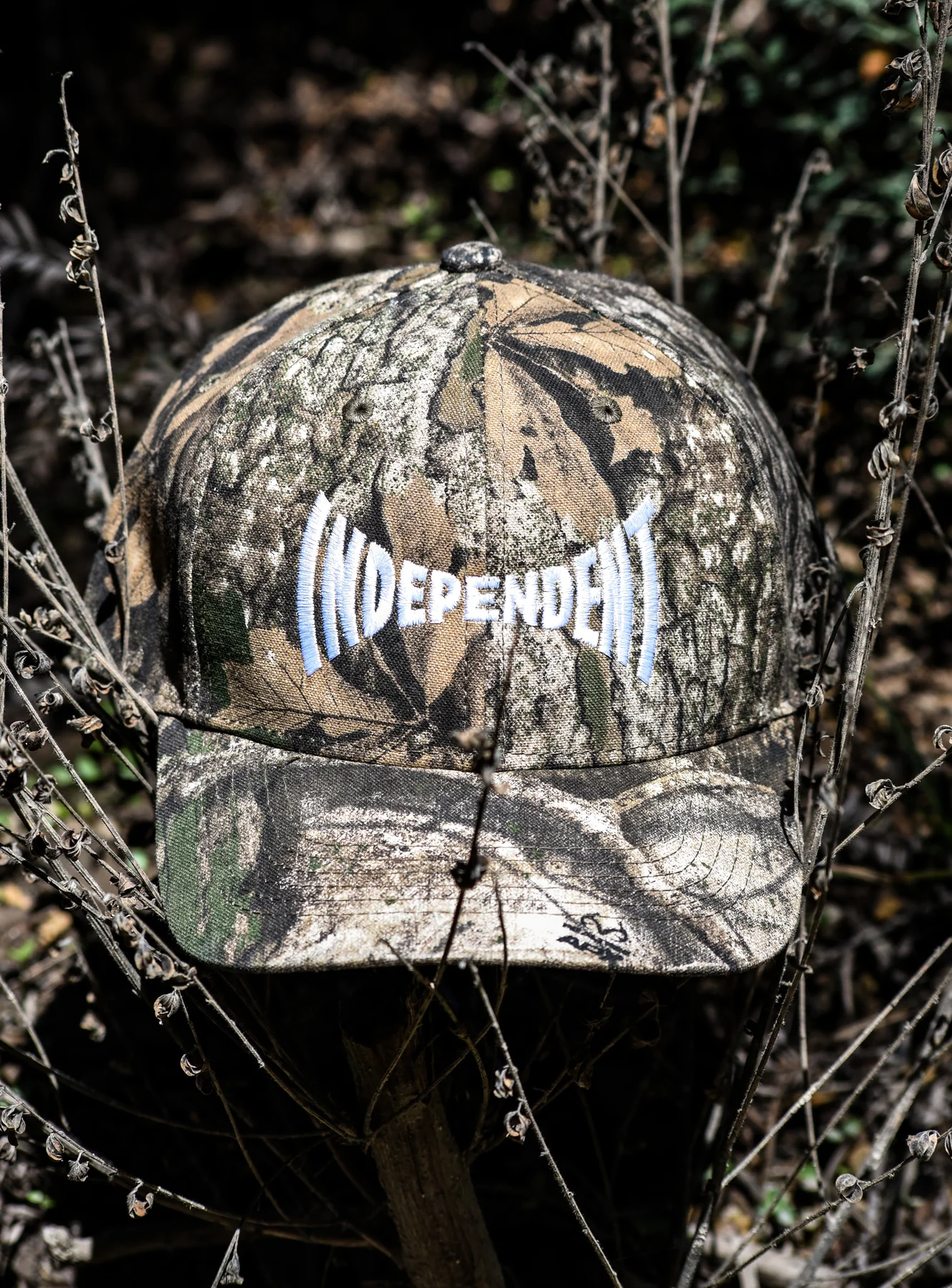 Span Logo Mens Independent x Realtree Snapback Hat - Image 4