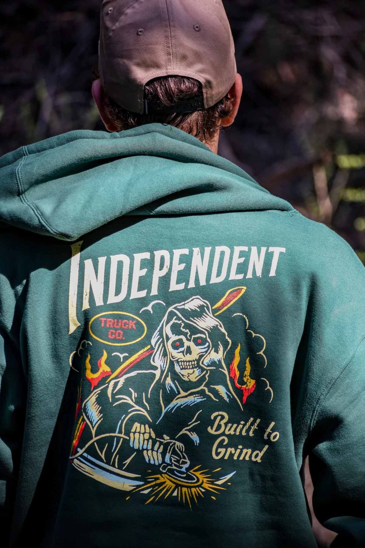 Stay Sharp Mens Independent Hoodie - Image 5